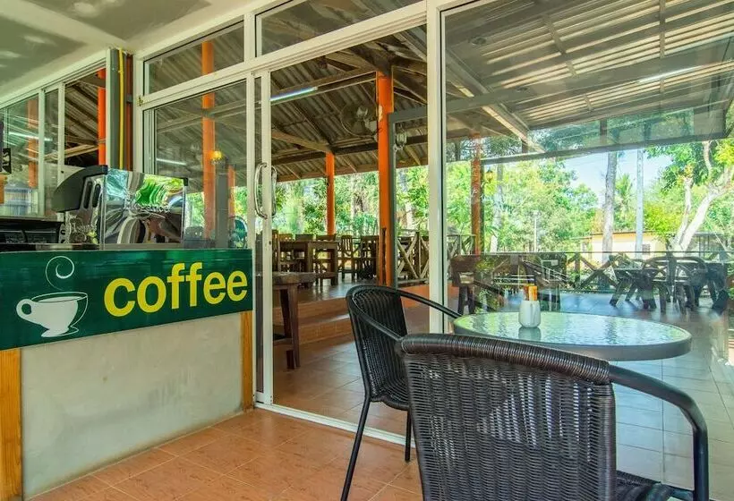 ホテル Garfield Resort Pranburi By Oyo Rooms