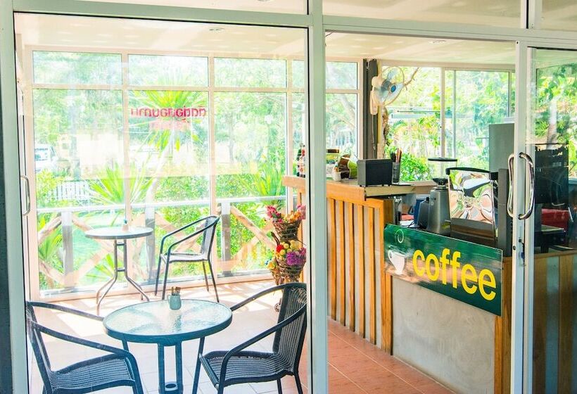 هتل Garfield Resort Pranburi By Oyo Rooms