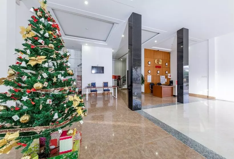 هتل Gia Bao Apartment By Oyo Rooms
