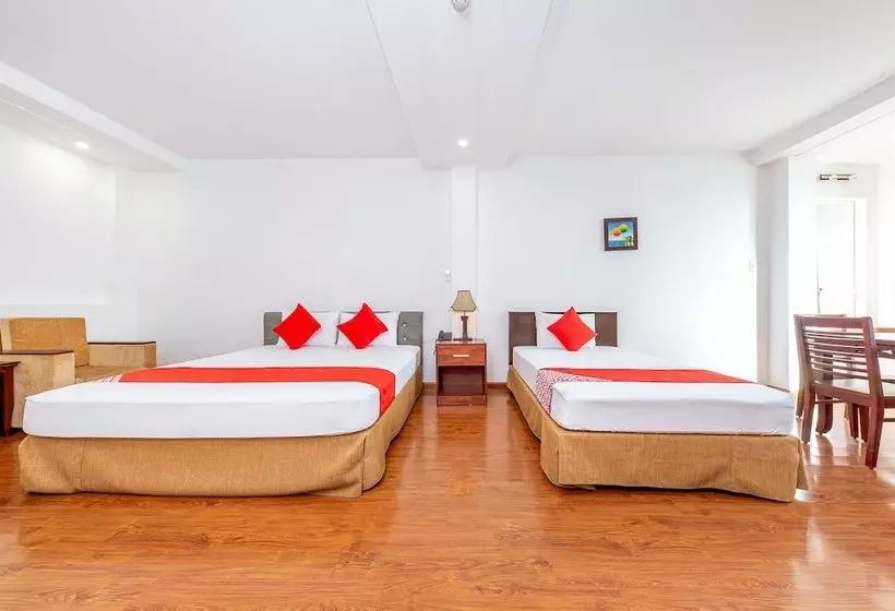 هتل Gia Bao Apartment By Oyo Rooms