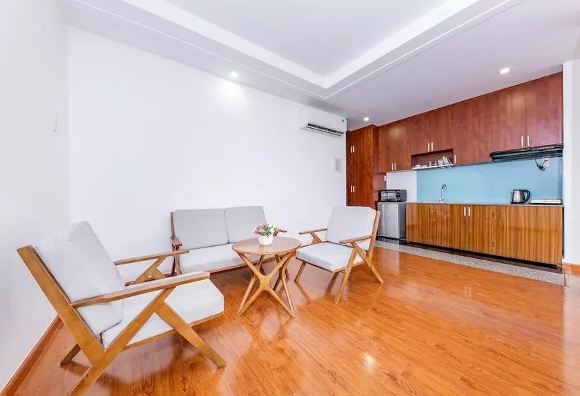 هتل Gia Bao Apartment By Oyo Rooms