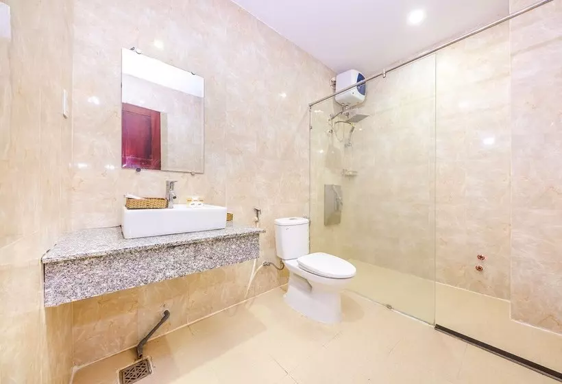 هتل Gia Bao Apartment By Oyo Rooms