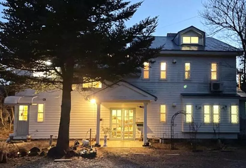 Majatalo Blanche Mori