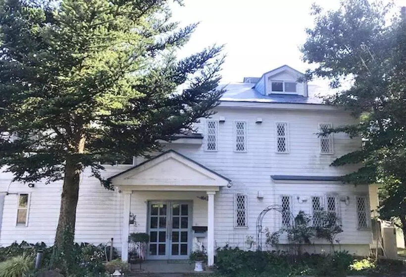 Majatalo Blanche Mori