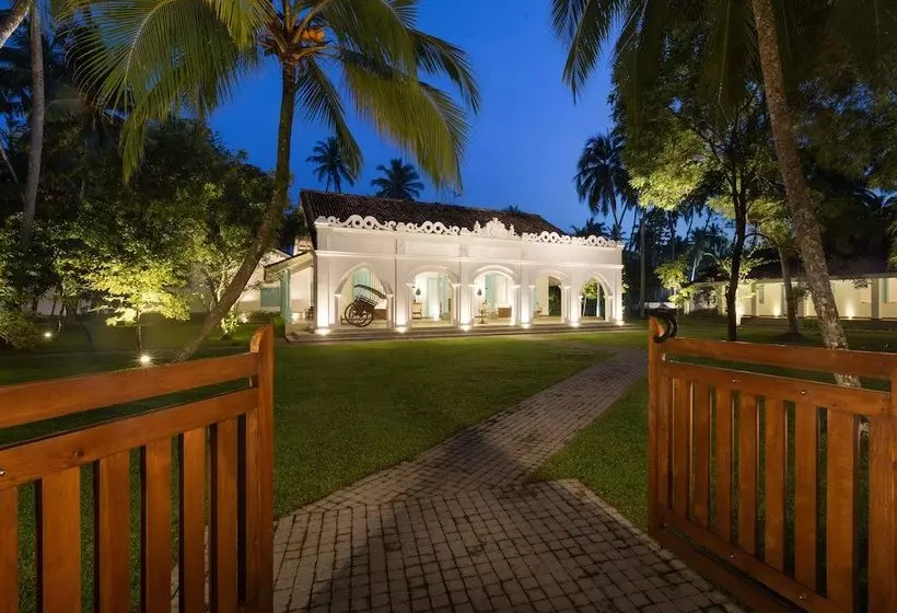 استراحتگاه Kathaluwa Mahawalawwa