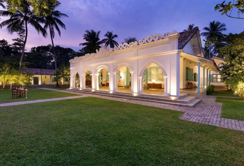 リゾートホテル Kathaluwa Mahawalawwa