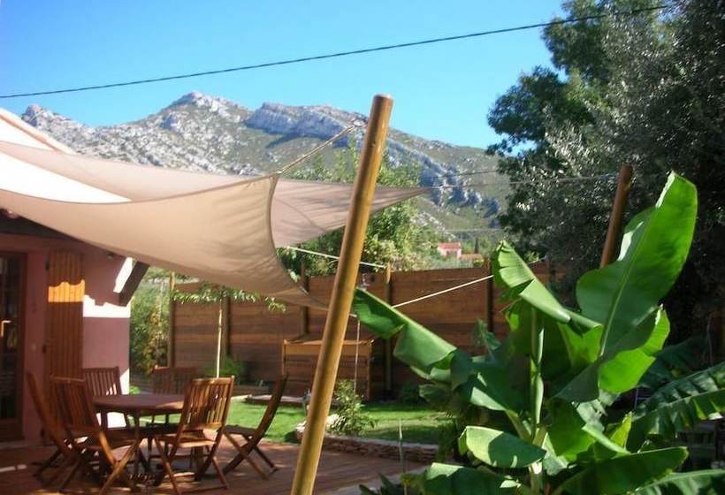 Entre Mer Et Collines