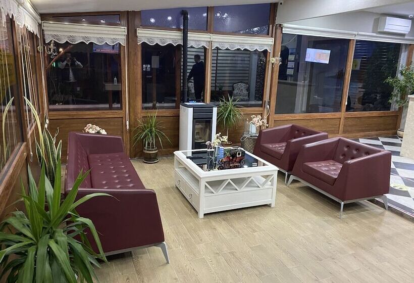 فندق Eceabat Gezen