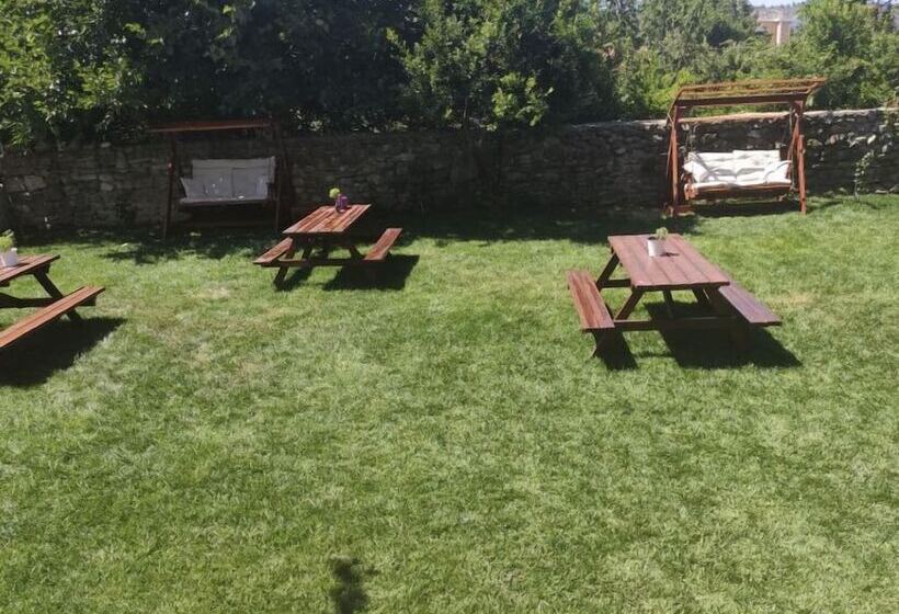 فندق Eceabat Gezen