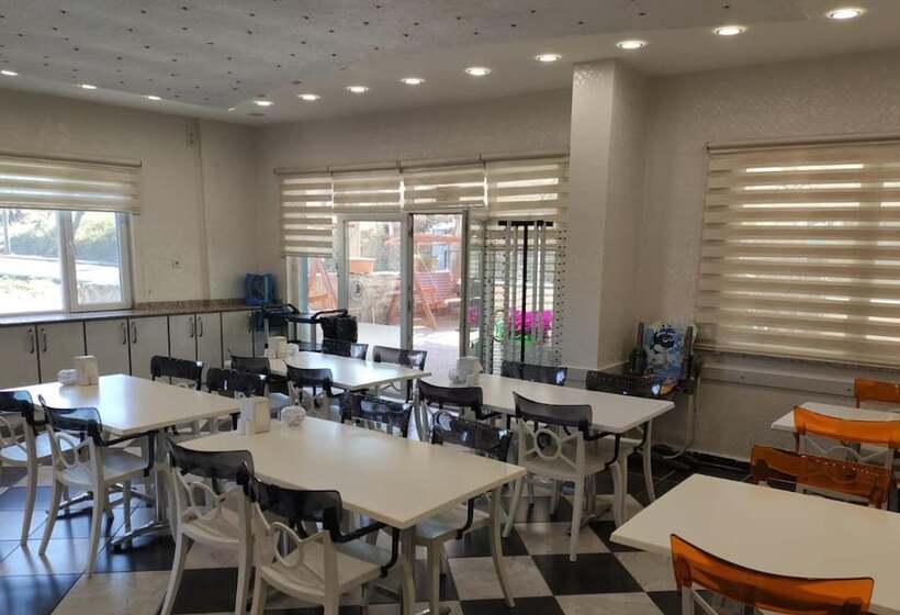 فندق Eceabat Gezen