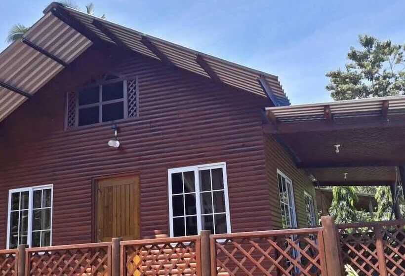 هتل Viñas Del Lago