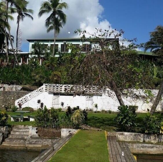 هتل Viñas Del Lago