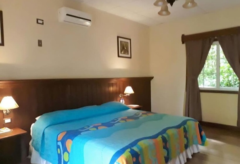 هتل Viñas Del Lago