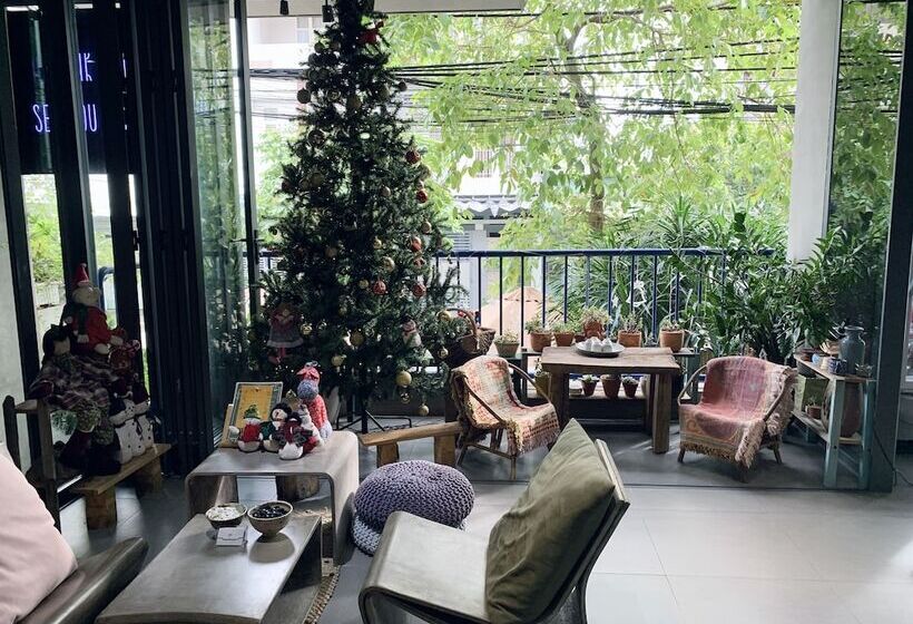 La Maison Des Delices