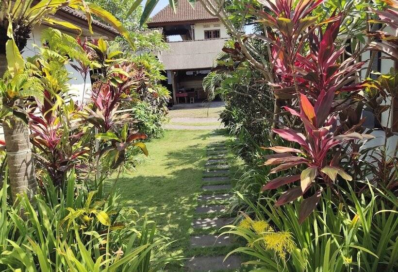 Martin's Guest House