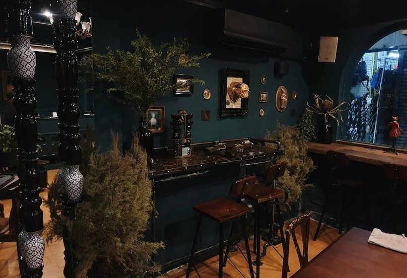 Mystery Hostel By Oyo Rooms