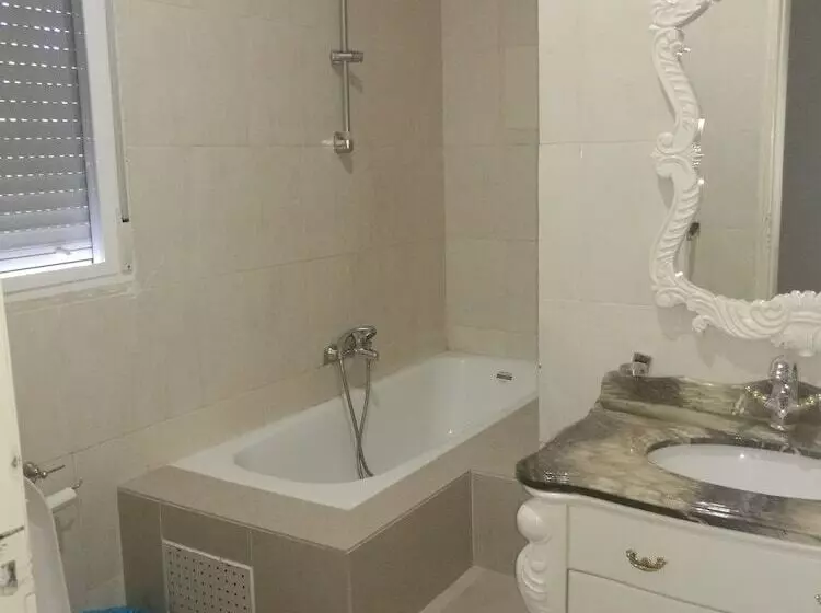 پانسیون Casa Suit Capir