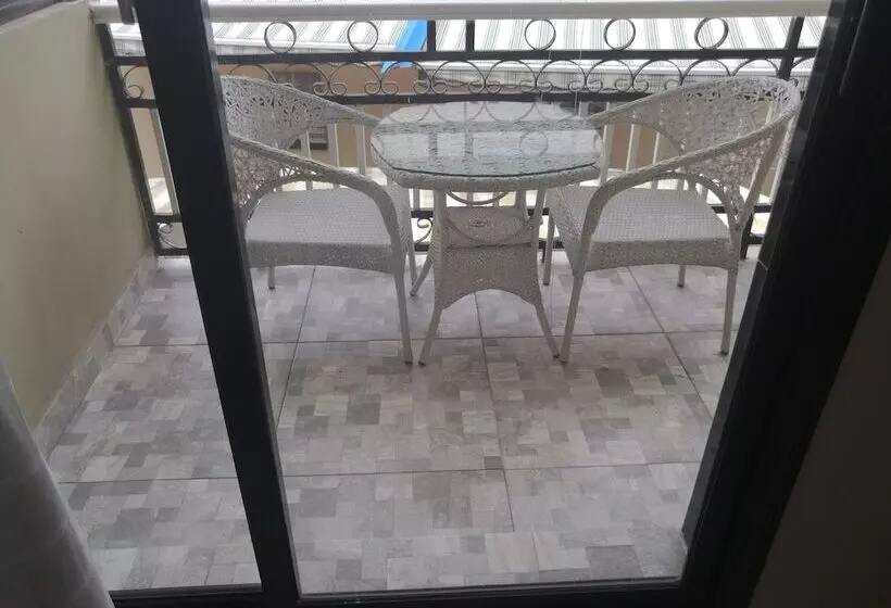 پانسیون Casa Suit Capir