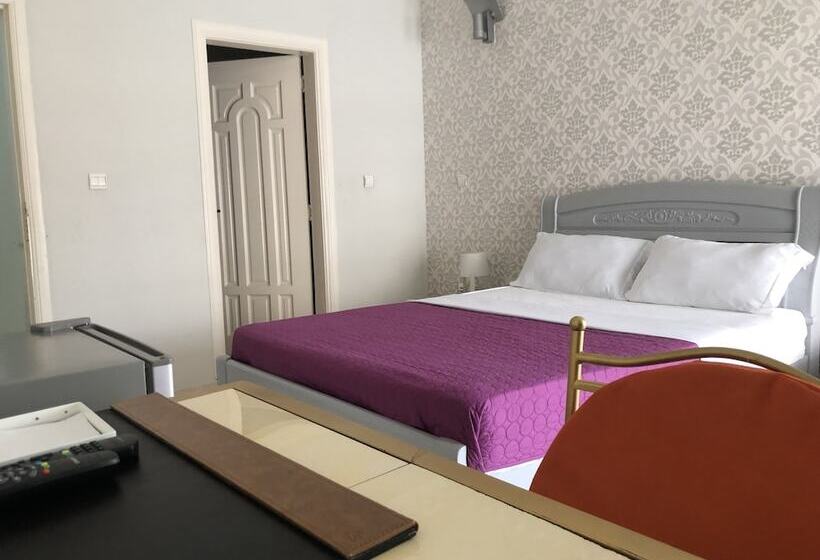 پانسیون Casa Suit Capir