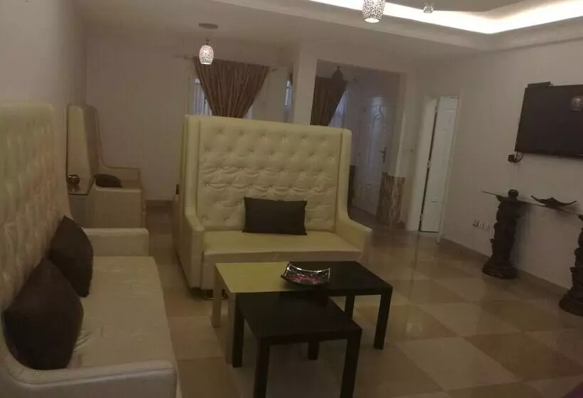 پانسیون Casa Suit Capir