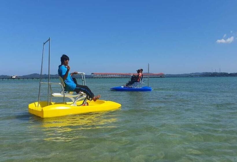 פנסיון Dreamland Beach Holiday