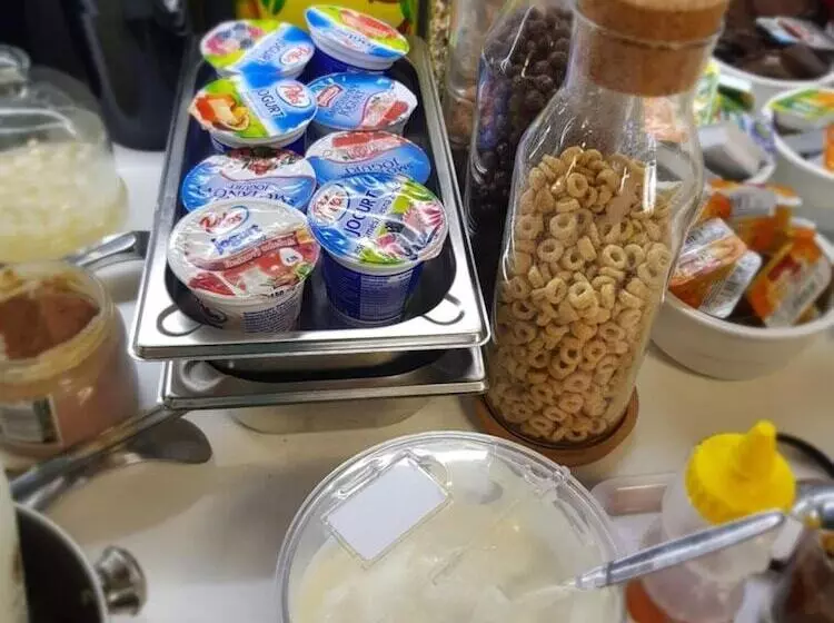 Majatalo Penzión Galéria