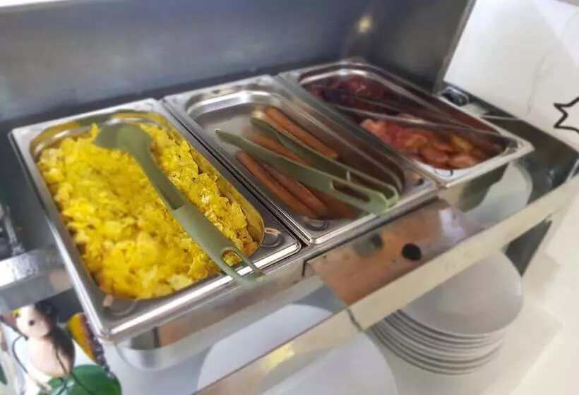 Majatalo Penzión Galéria