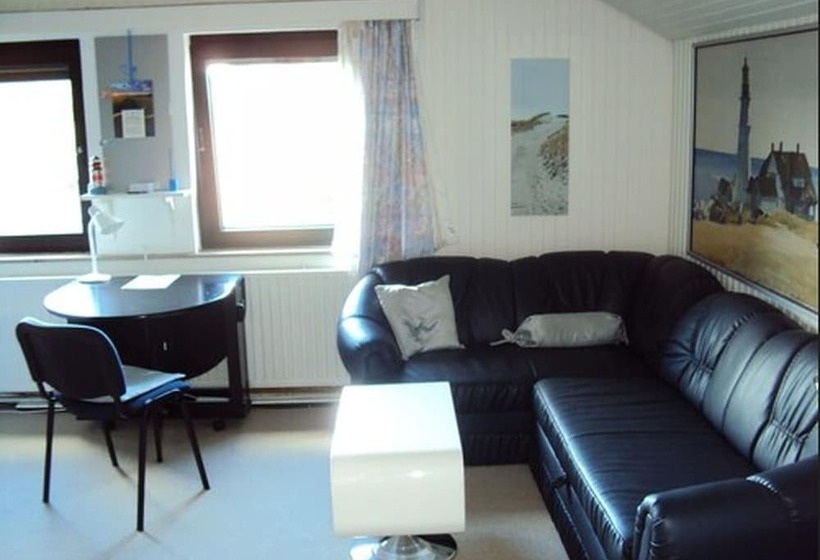 Apartments Reutlinger Strasse