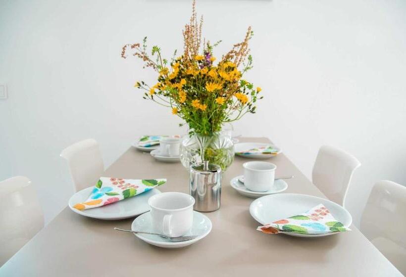 Bikehikesleep Apartments