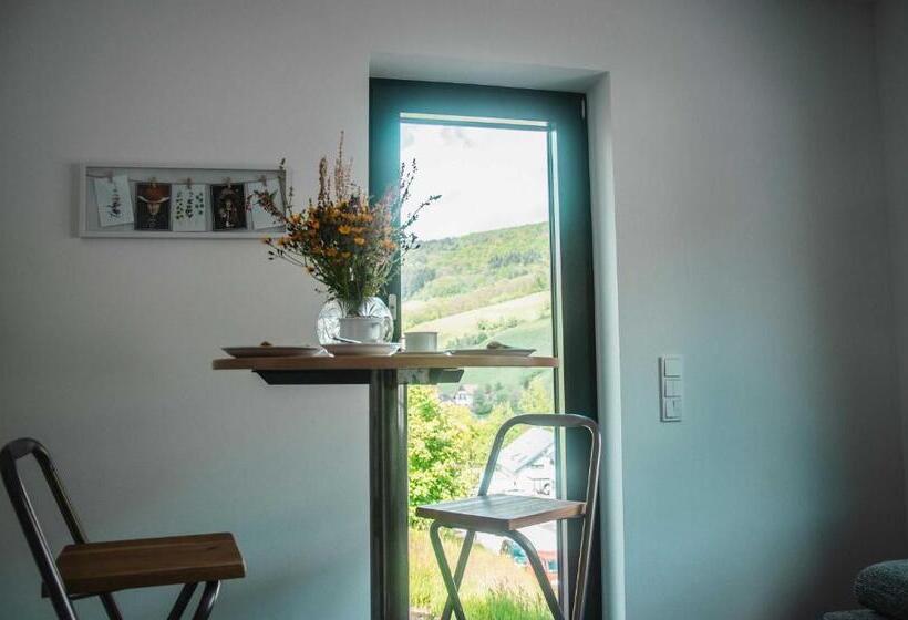 Bikehikesleep Apartments