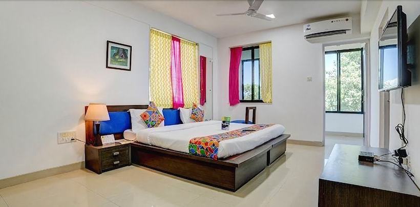 Ocean Waves Casa Paradise