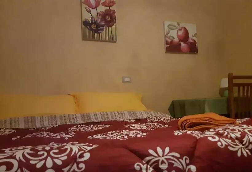 تختخواب و صبحانه Home Sweet Home   Guest House