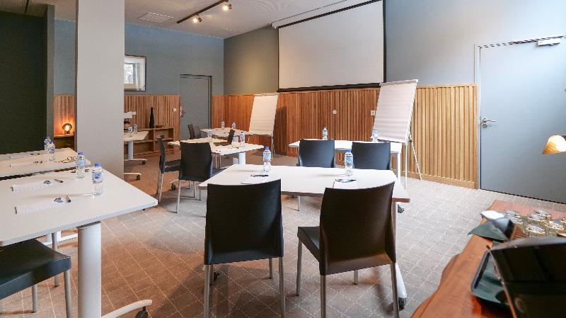 Plan B Hotel   Living Chamonix