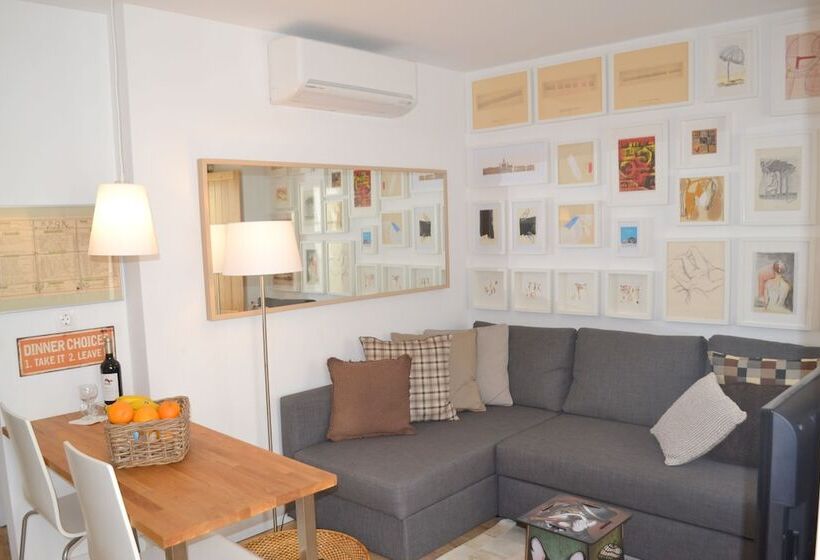 Tp Factory 15, Lisbon Apartment