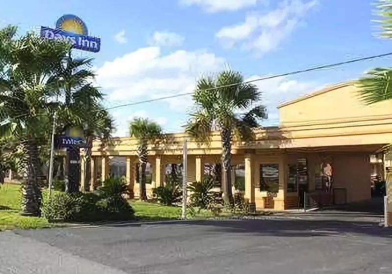 酒店 Days Inn By Wyndham Lake Charles