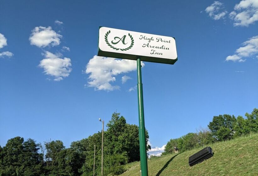 호텔 High Point Arcadia Inn