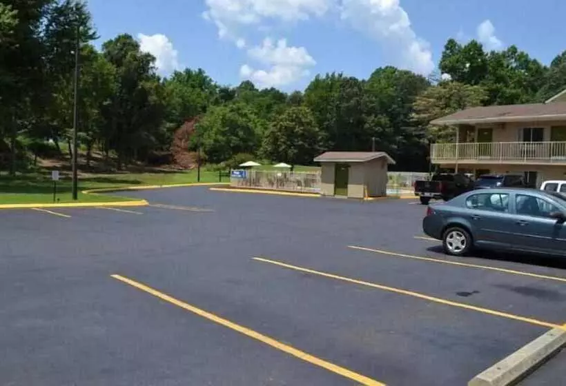 Отель High Point Arcadia Inn