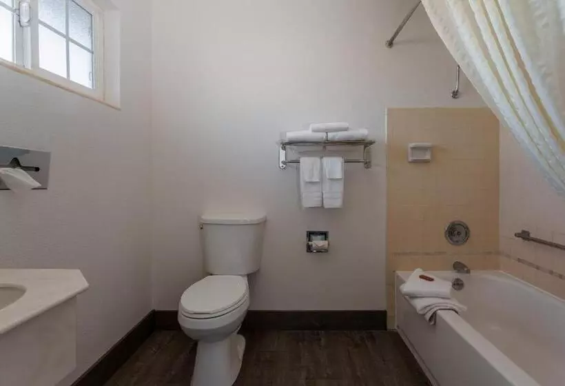 酒店 Riverfront Inn Roseburg