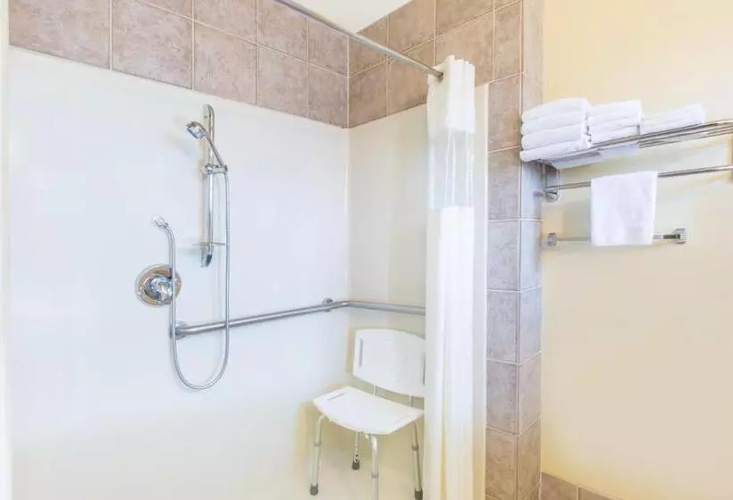 酒店 Riverfront Inn Roseburg