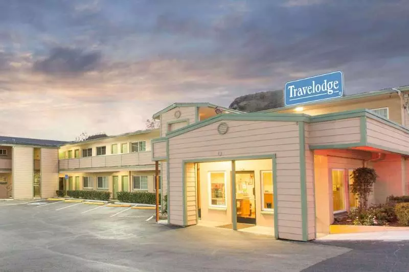 酒店 Riverfront Inn Roseburg