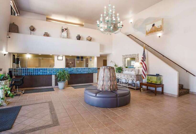 فندق Rodeway Inn