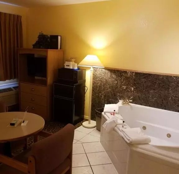 هتل Travelodge By Wyndham Wenatchee