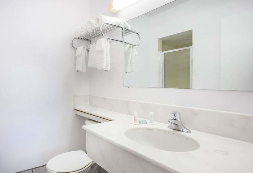 فندق Travelodge By Wyndham Walla Walla