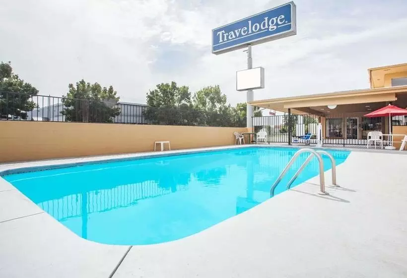 هتل Travelodge By Wyndham Walla Walla