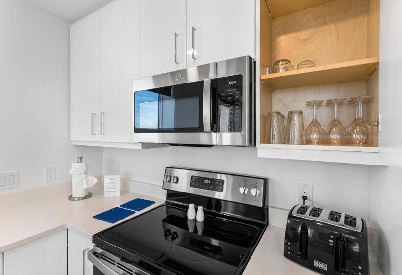 모텔 Ocean Club Treasure Island