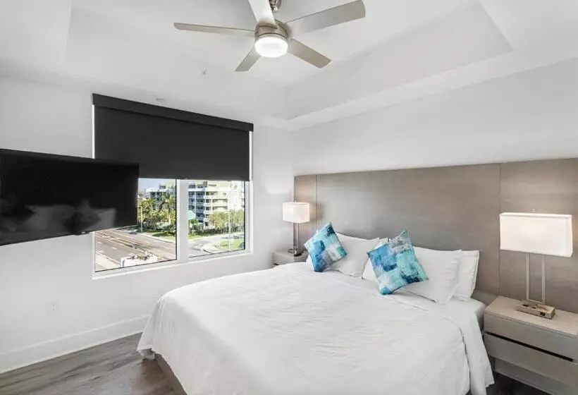 Мотель Ocean Club Treasure Island