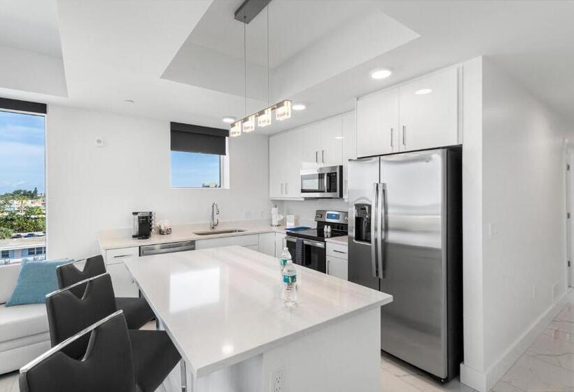 모텔 Ocean Club Treasure Island