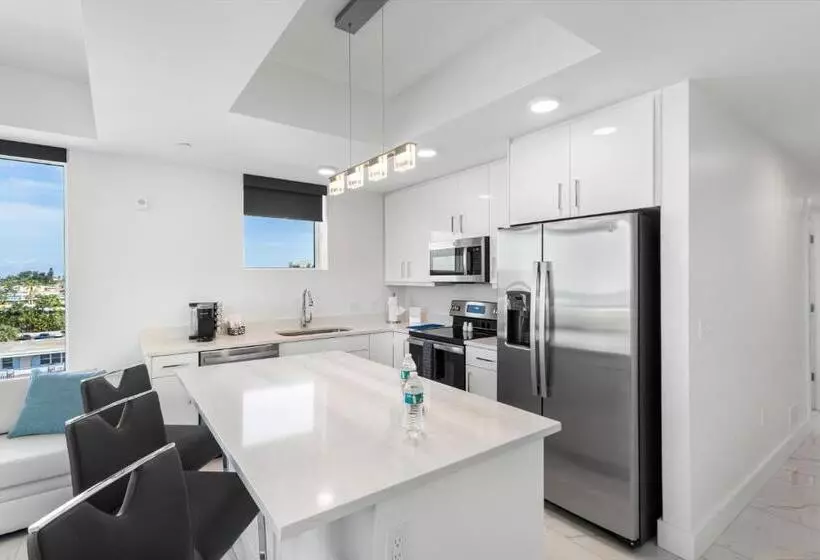 Мотель Ocean Club Treasure Island