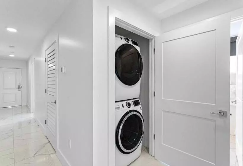 Мотель Ocean Club Treasure Island