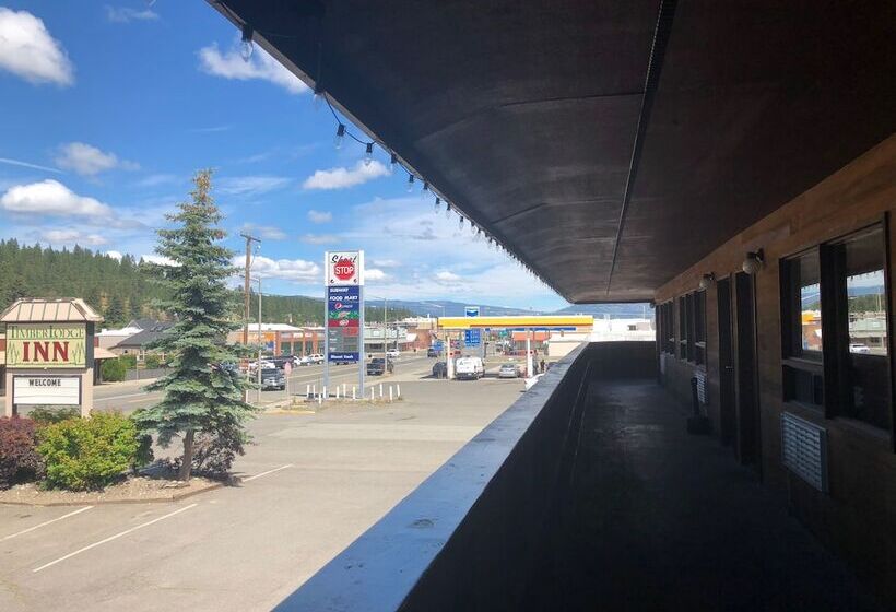 فندق على الطريق Timber Lodge Inn